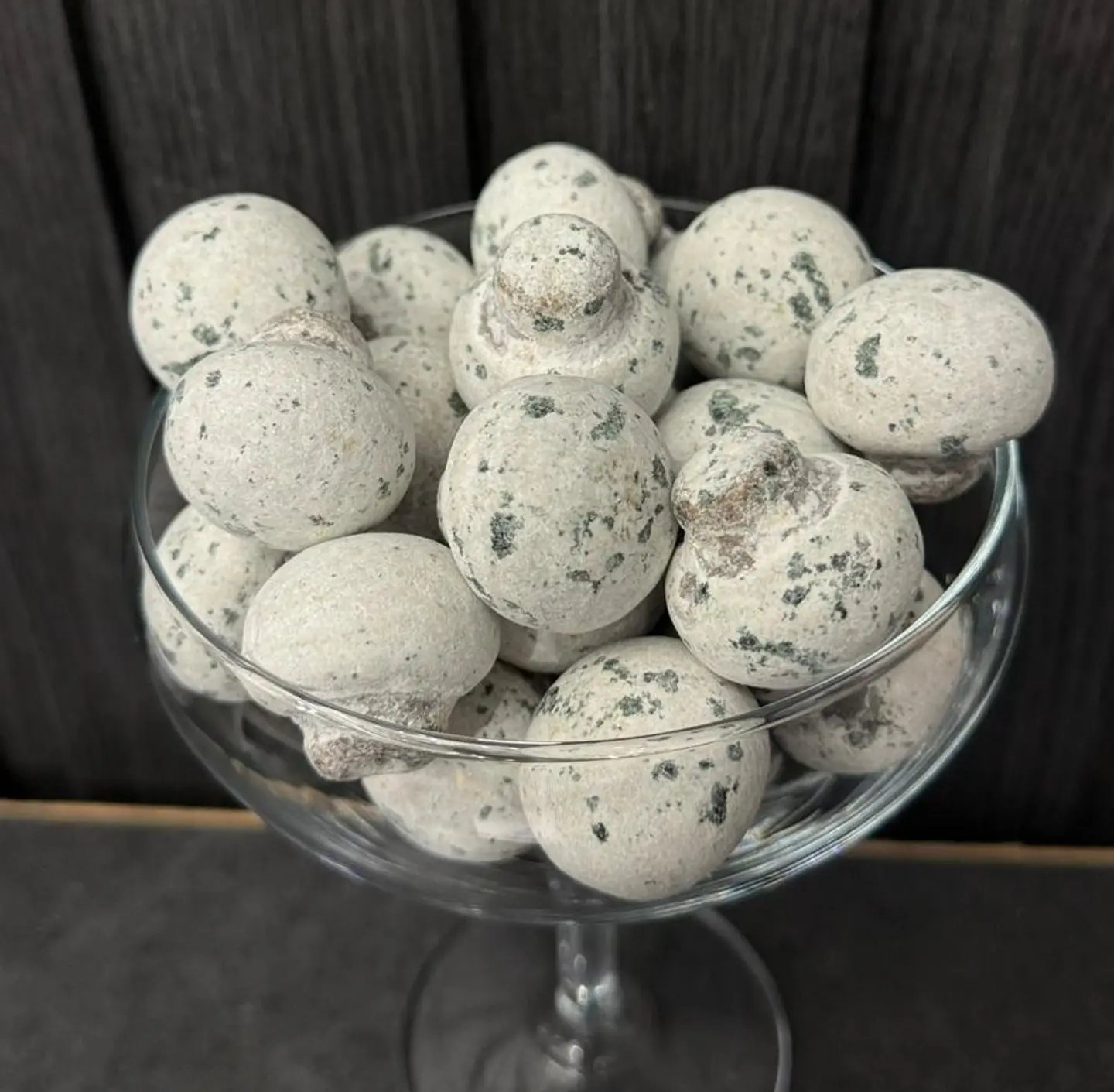 Pistachio Chocolate Mushrooms