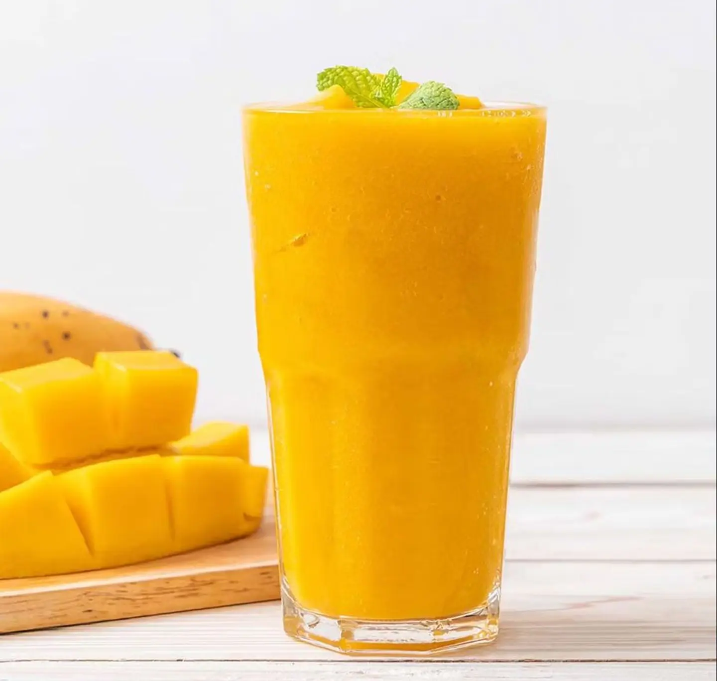 Mango - Fresh Mango Juice Cup