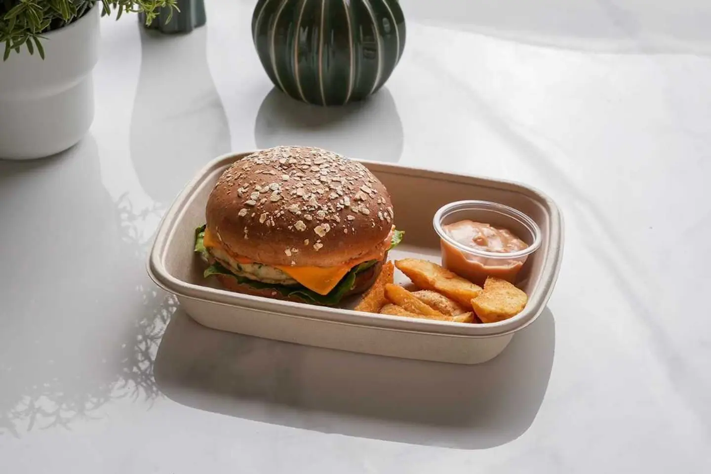 برجر دجاج مع ٥٠ قرام