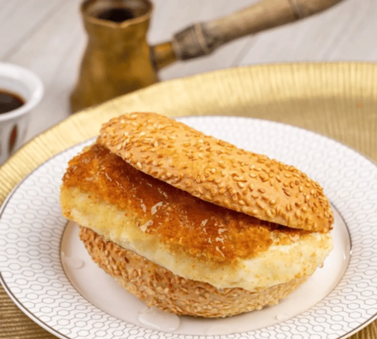 Kaak Konafa Cheese