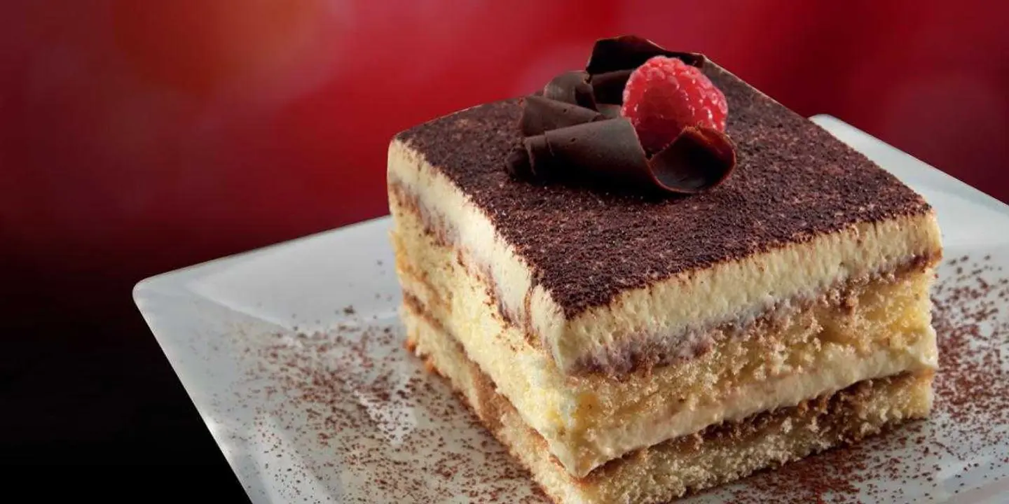 Tiramisu Cake