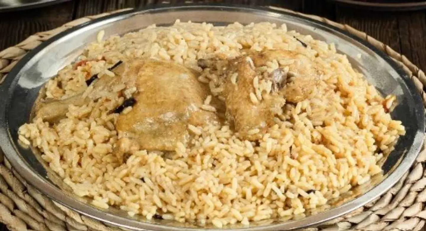 Half Gold Madghog Chicken