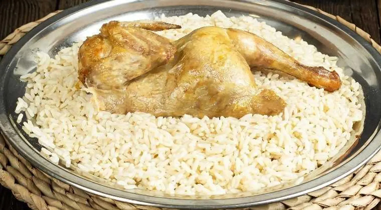 نص دجاج حنيذ