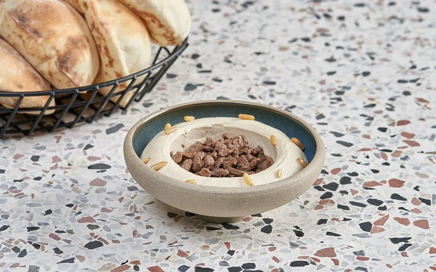 Hummus Bel Lahem