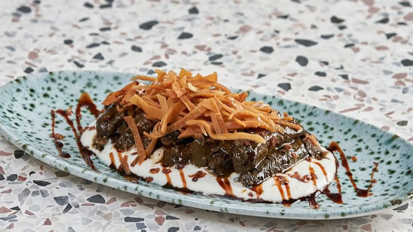 Vine Leaves With Yogurt