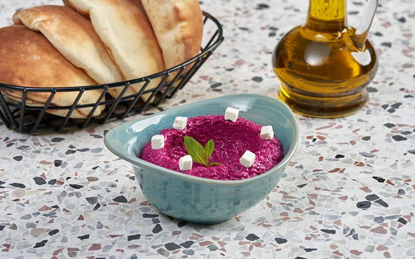 ماما دلوعة