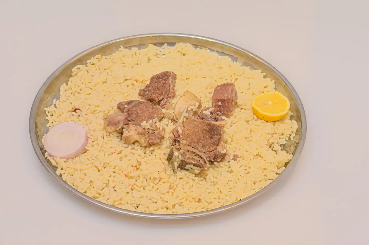 نفرين مضغوط حاشي العقبة