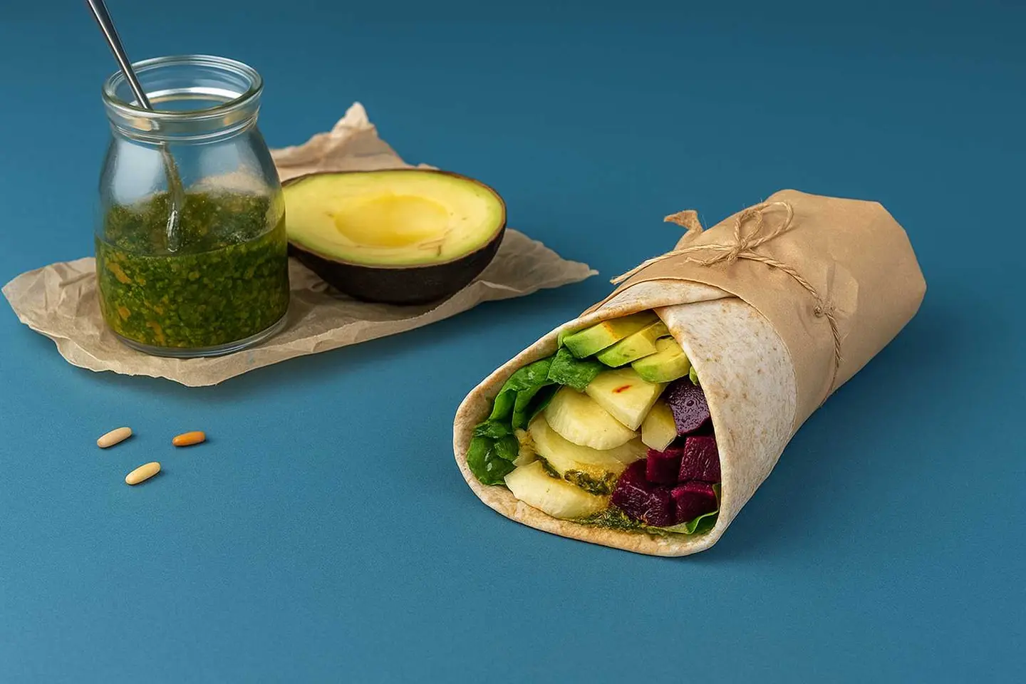 Pesto Halloumi Avo Wrap