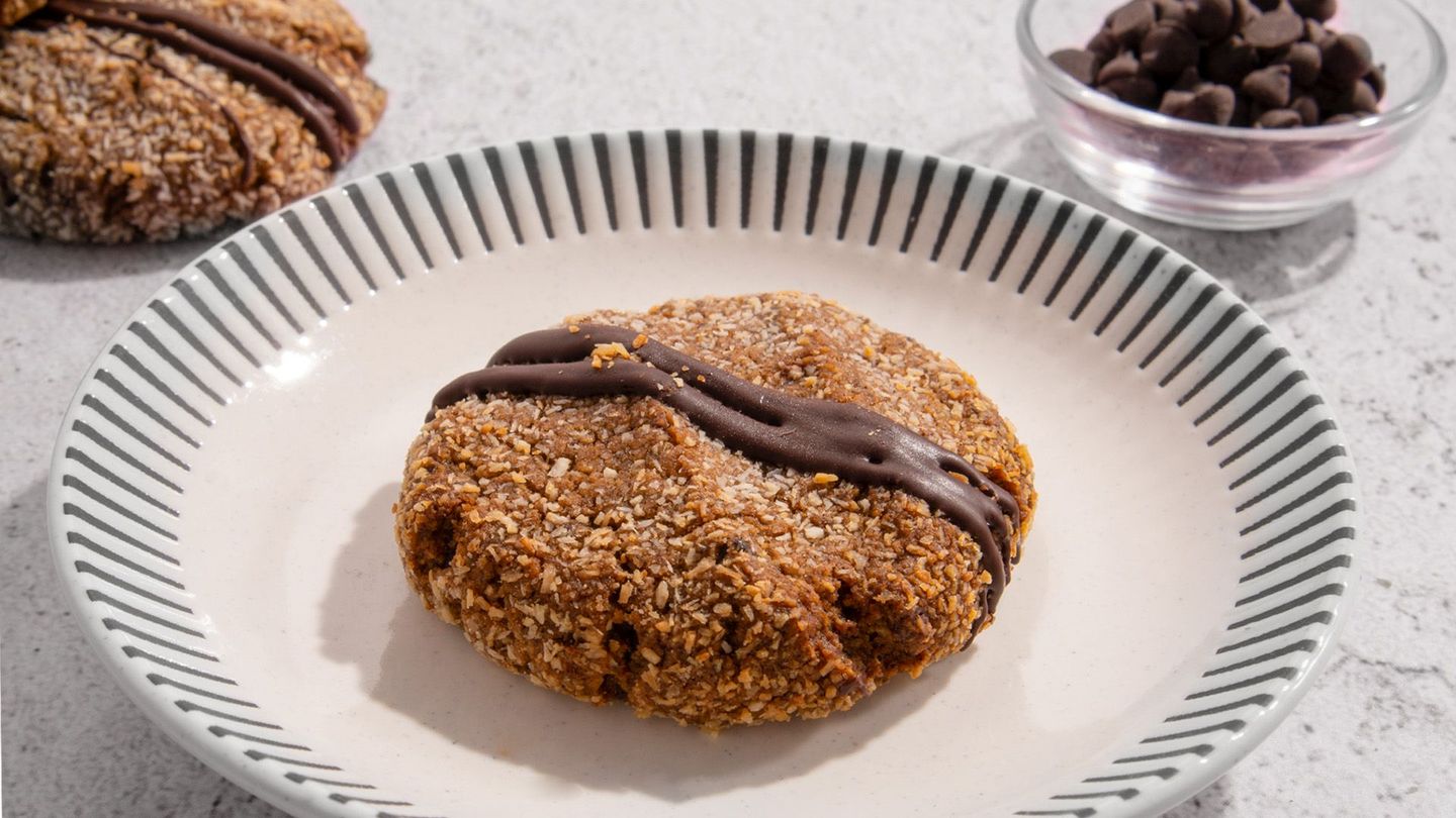 Vegan Choco Almond Cookies