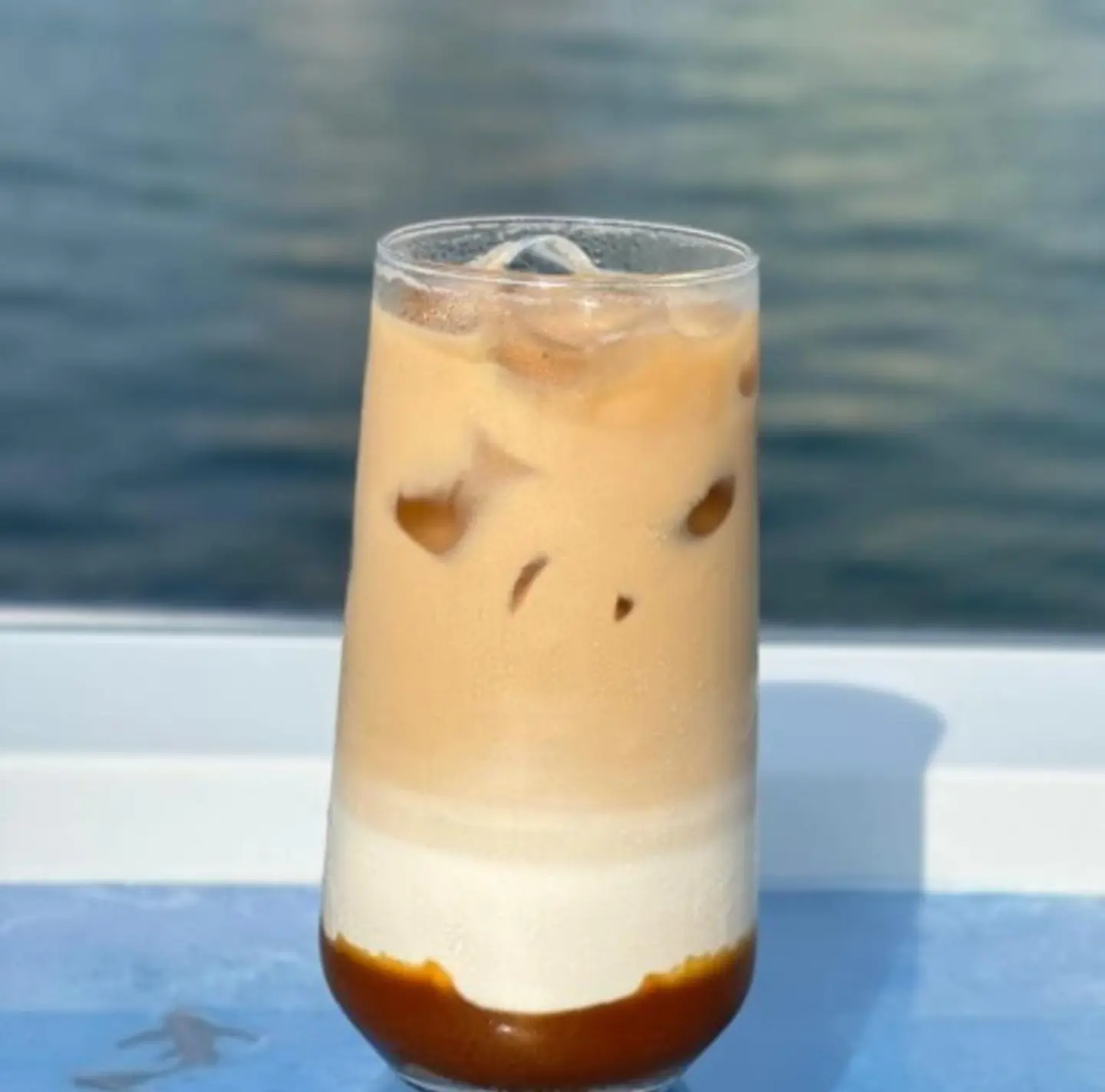 ايس كراميل لاتيه