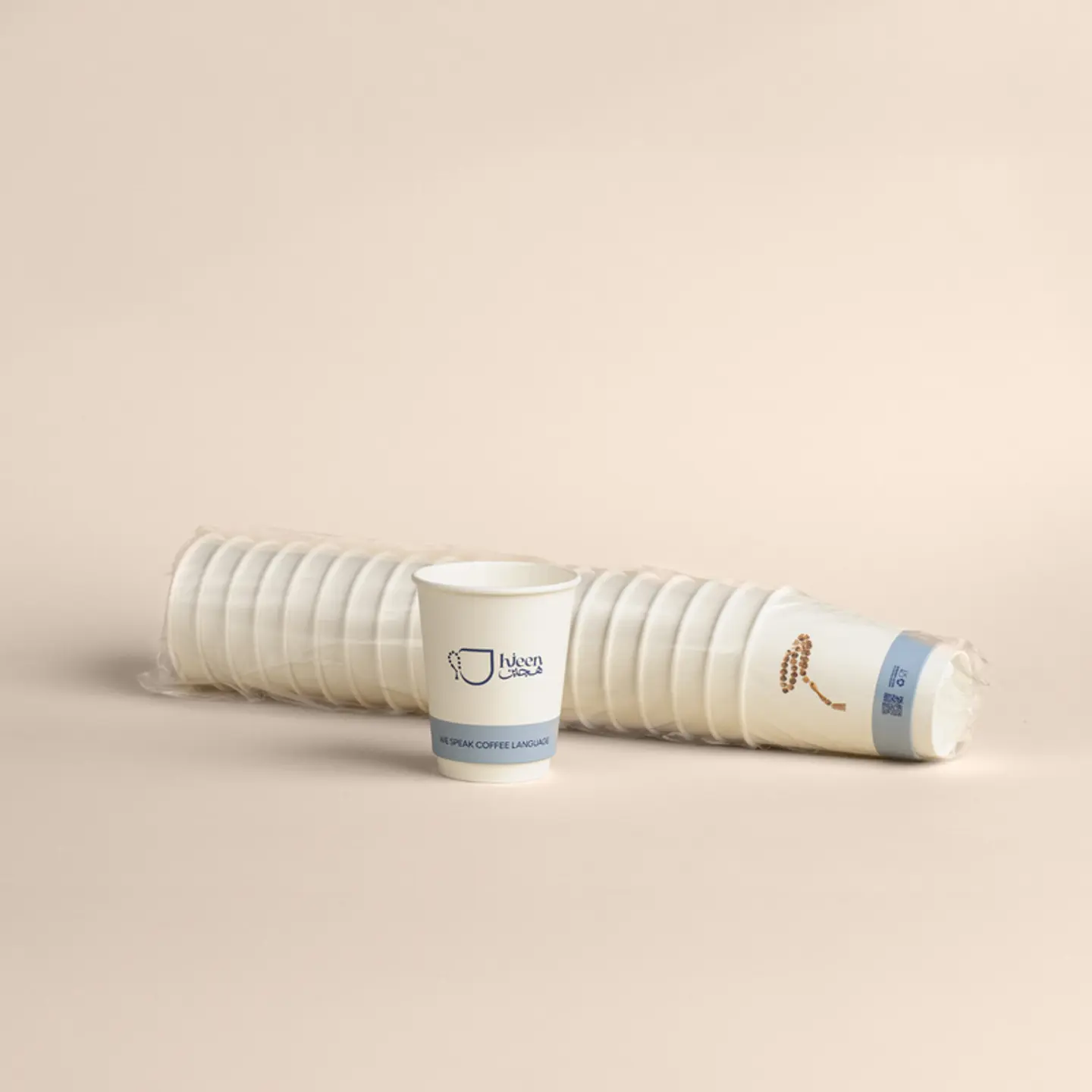 اكواب ورقية