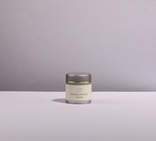 علبة بودرة ماتشا