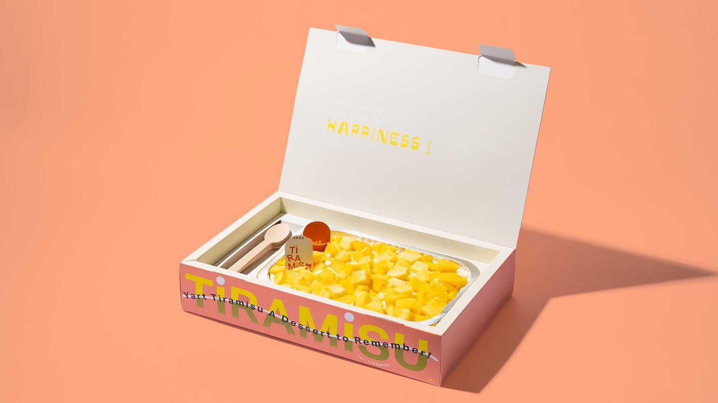 Mango Tiramisu Large