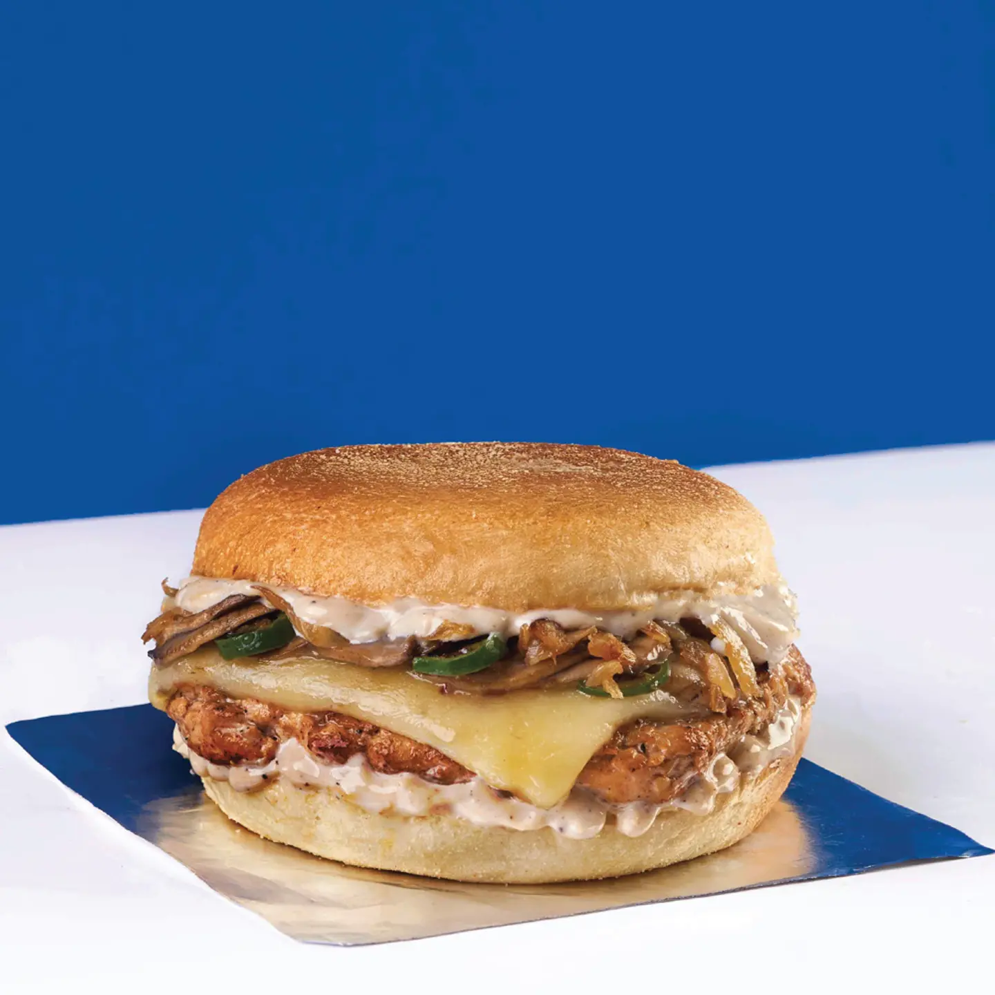 Hoba Chicken Mushroom Burger 360