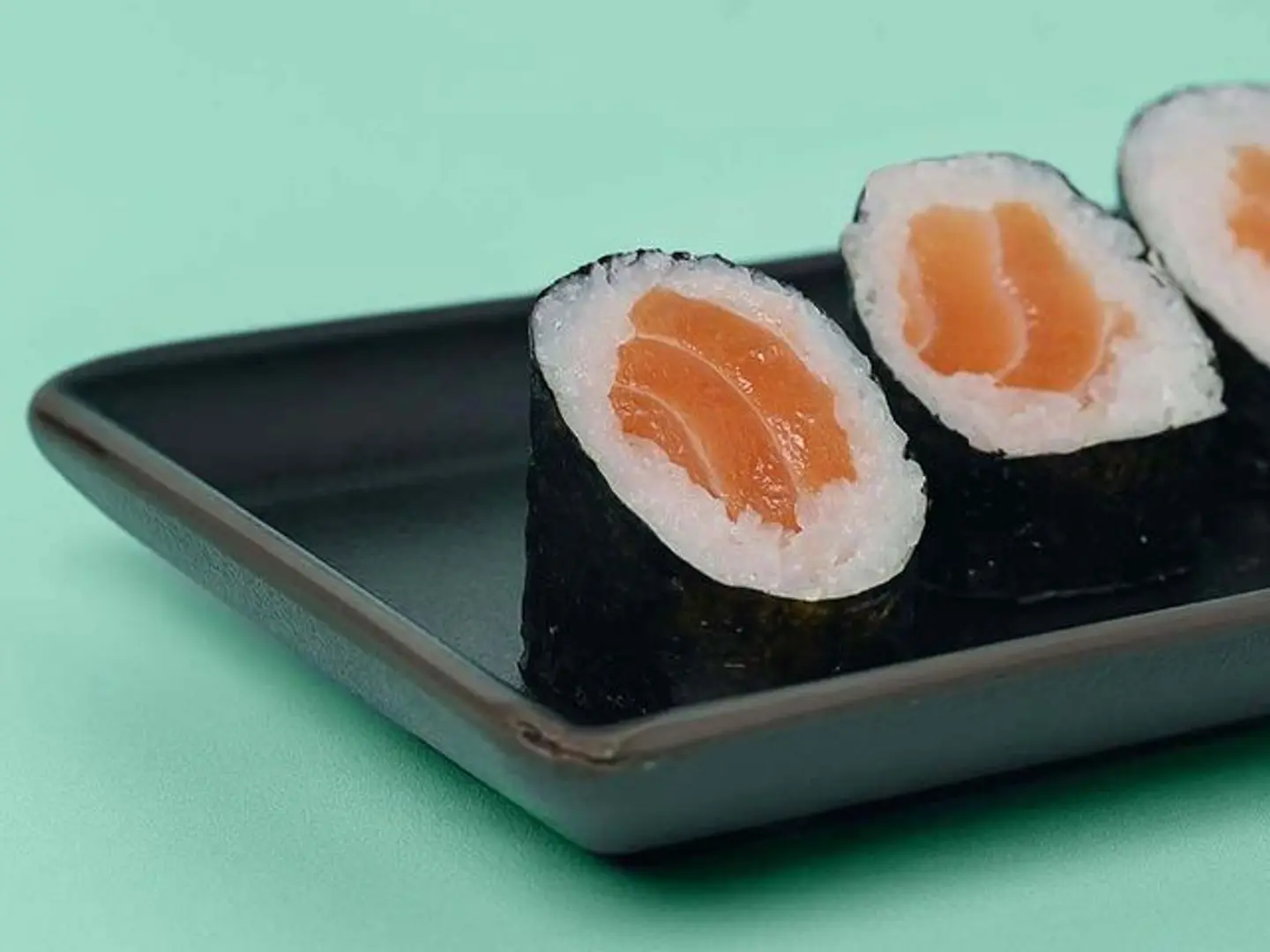 Salmon Maki
