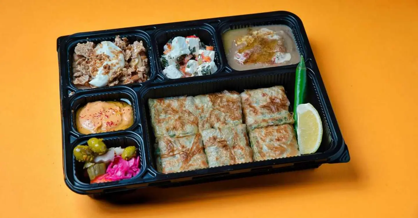 طبق عشاء حجازي