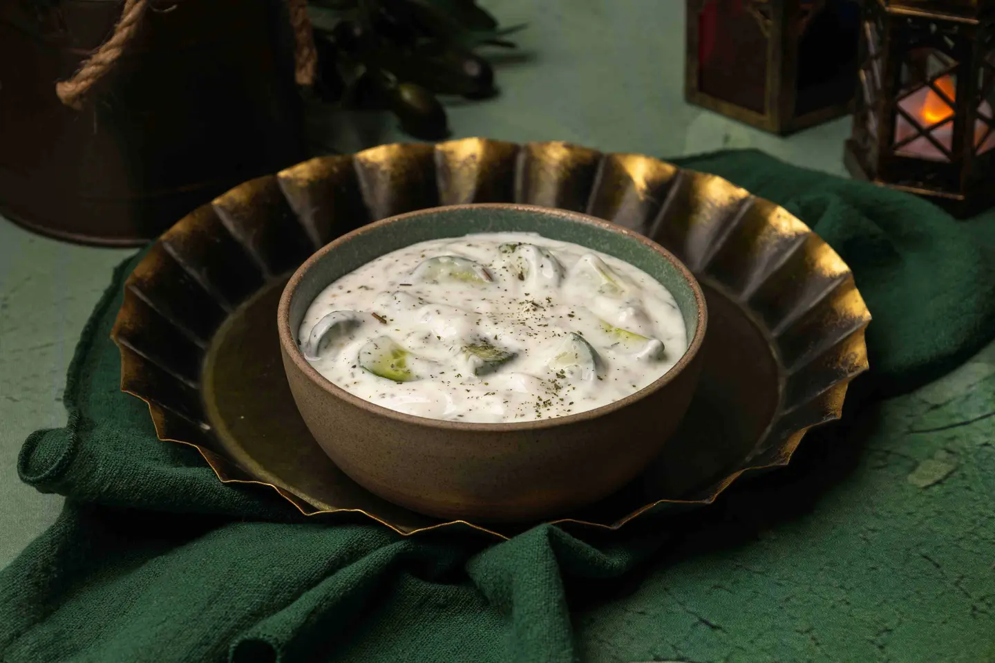 لبن و خيار مع نعناع