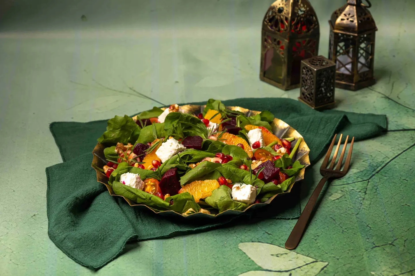 سلطة الشمندر والفيتا