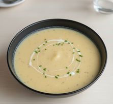 شوربة البطاطس الكريمية