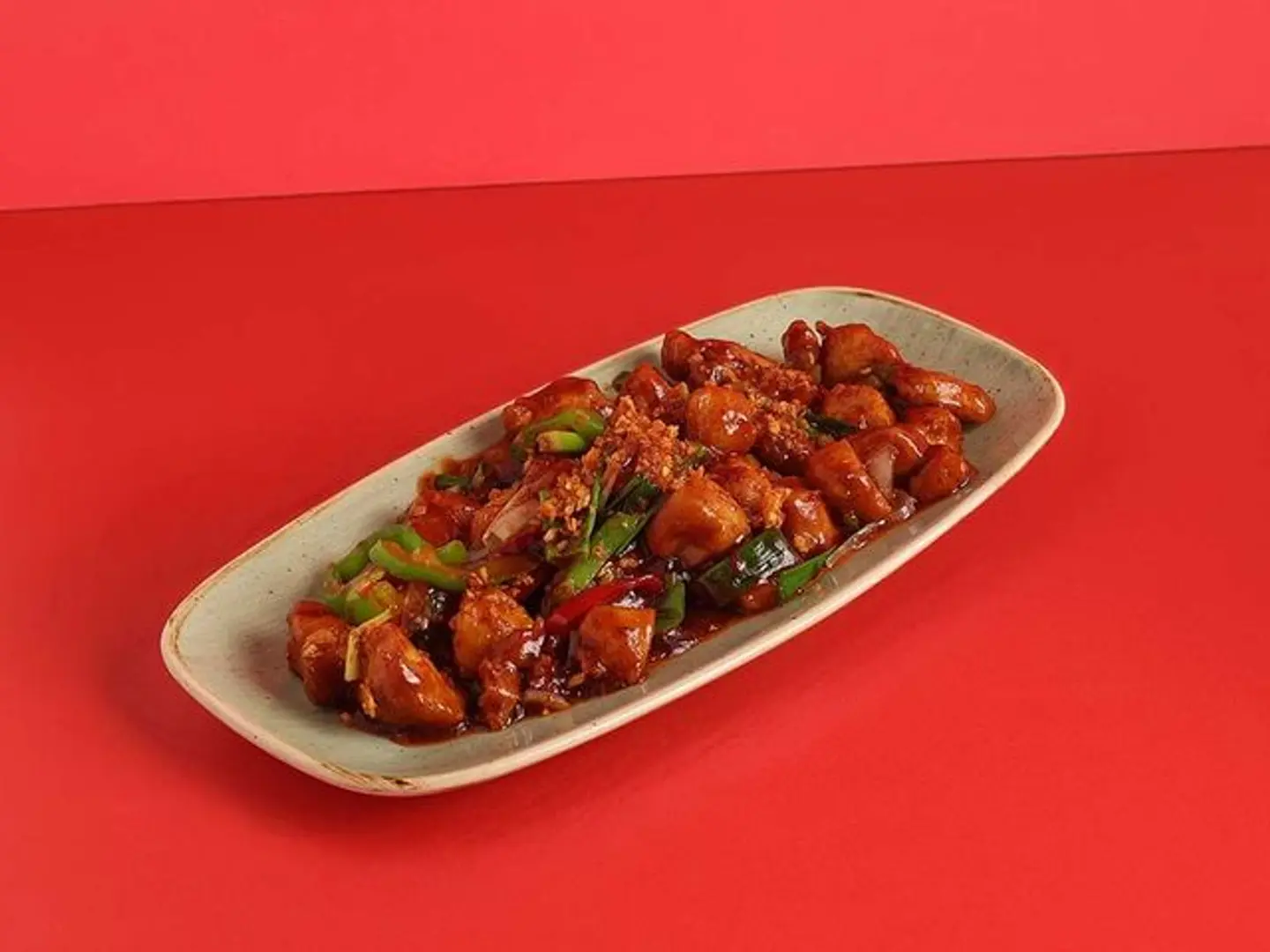 Chicken In Garlic And Chili Sausce