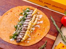 ساندويش كباب لحم