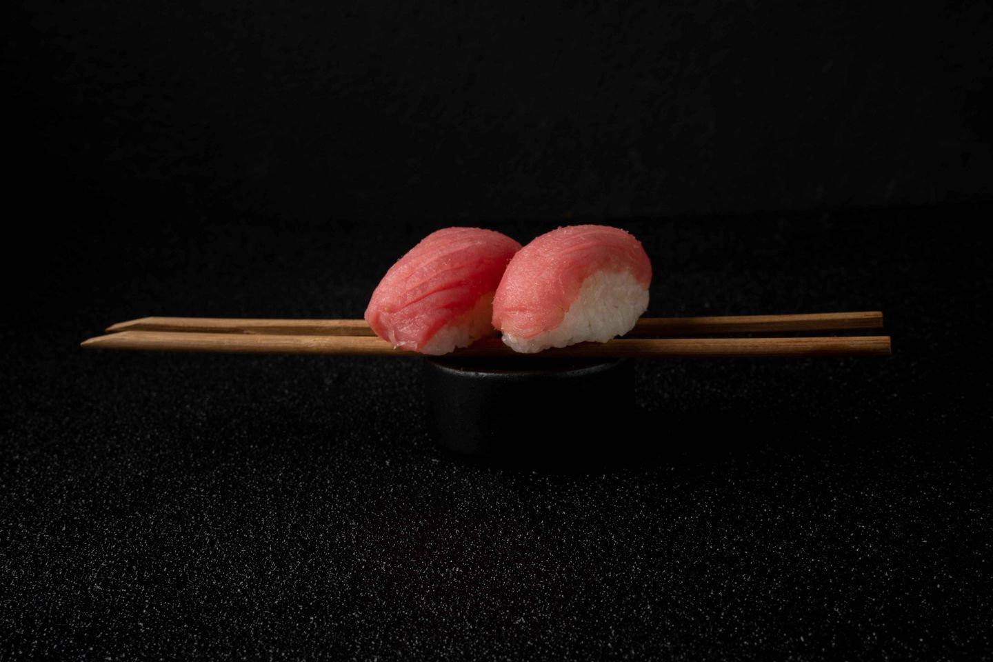 Tuna Nigiri Raw