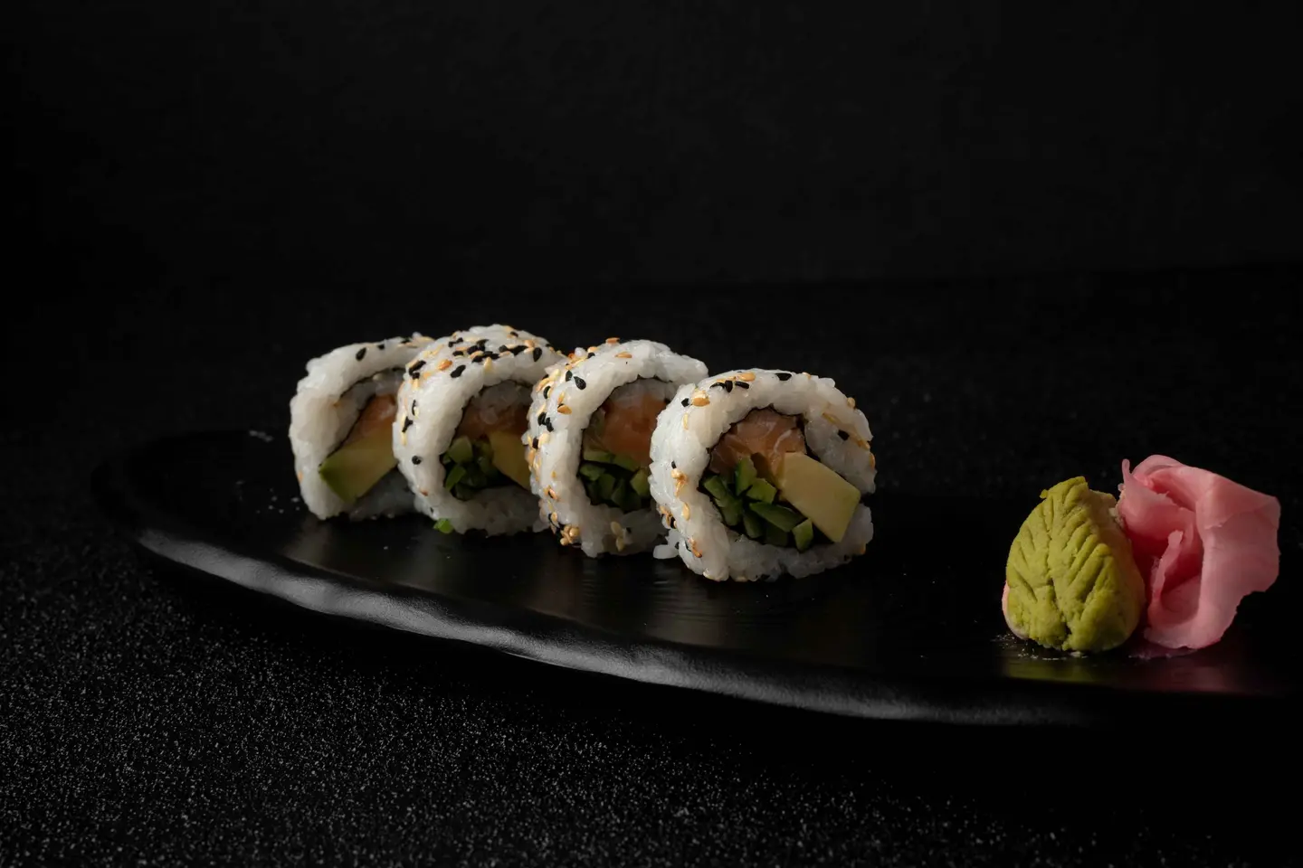 Salmon California Raw