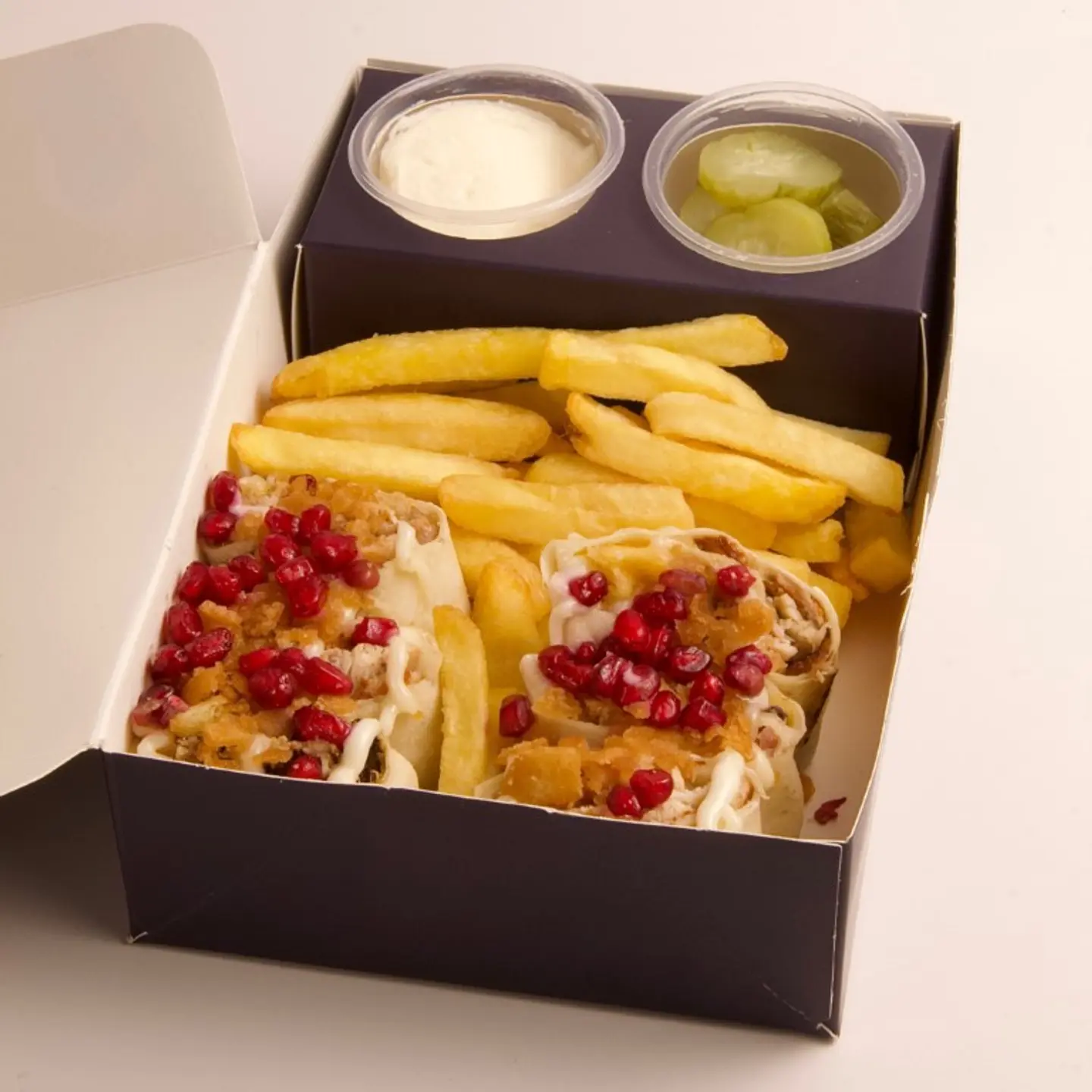 6 Pcs Chicken Meal Box With Fries And Drink