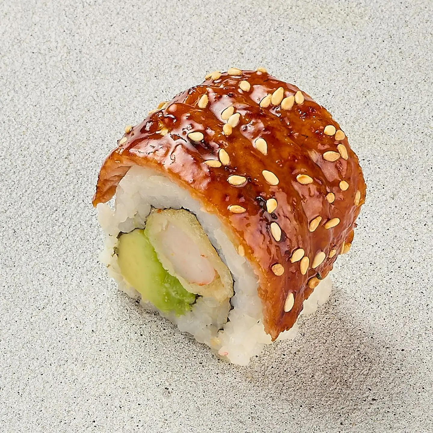 Noir Dragon Roll
