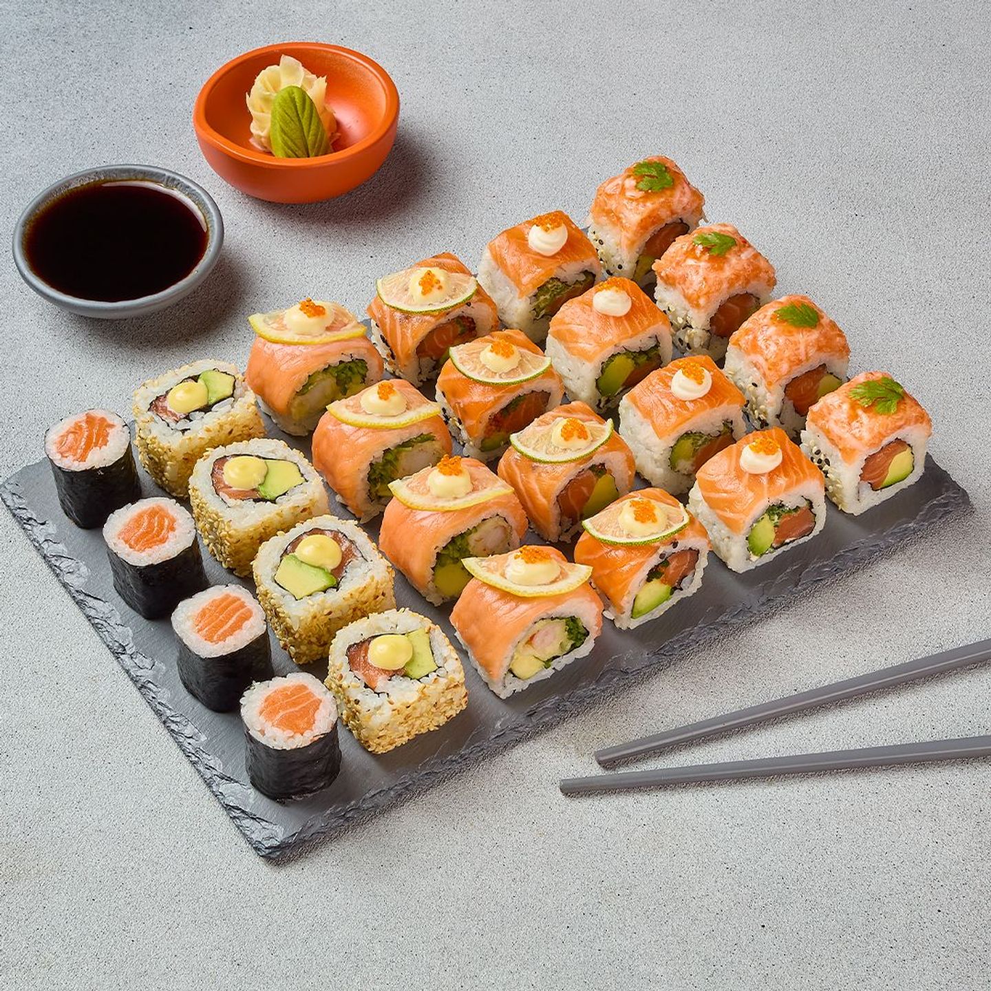 Deluxe Salmon Box 24 Pcs