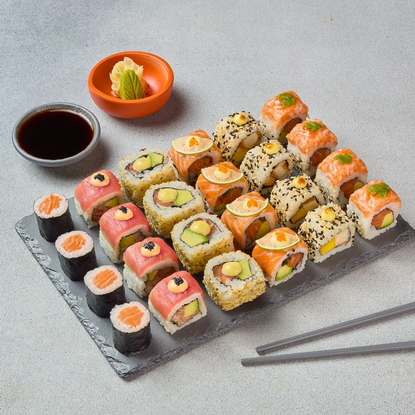 Build Your Own Box – 24 Pieces