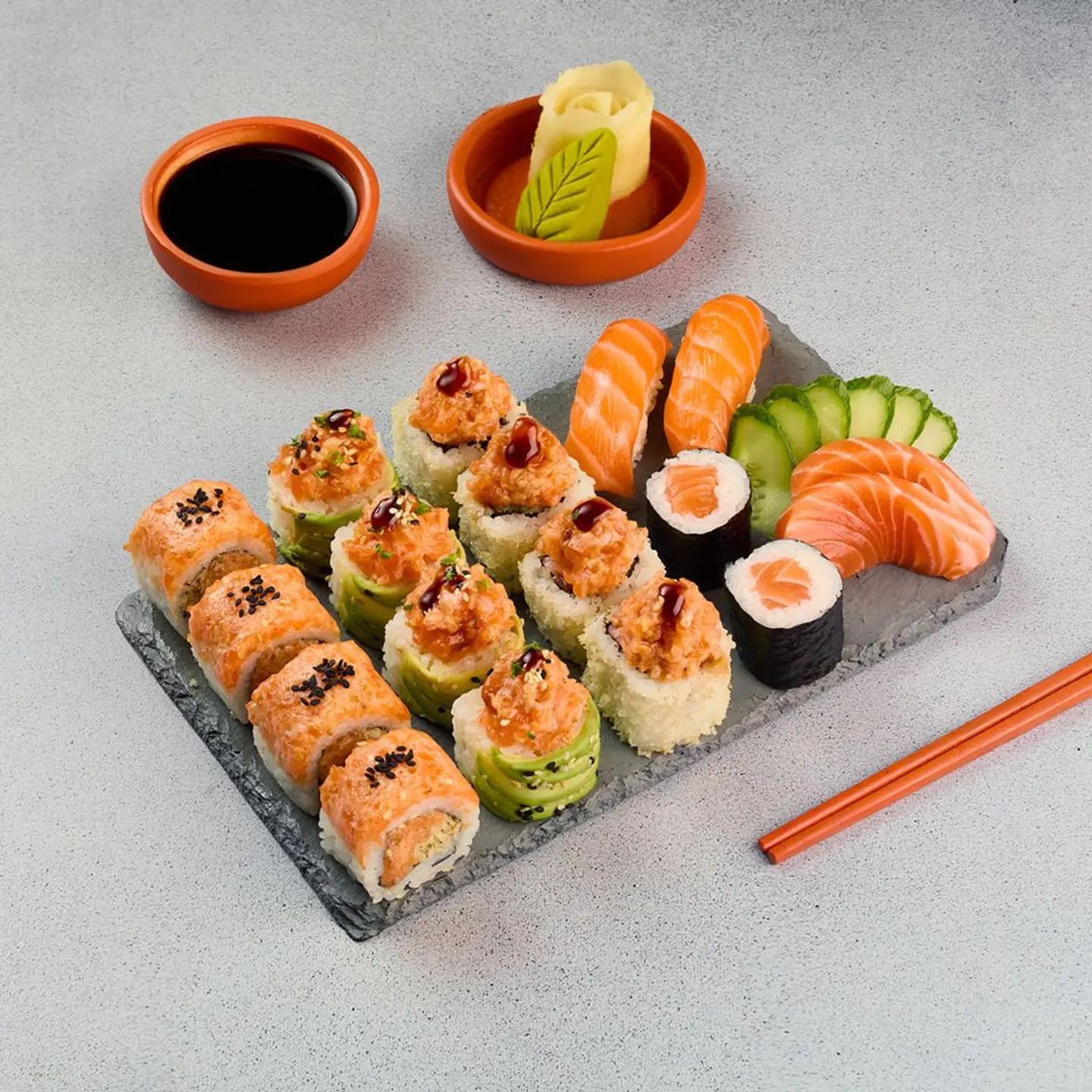 Ichiban Salmon Platter 18 Pieces