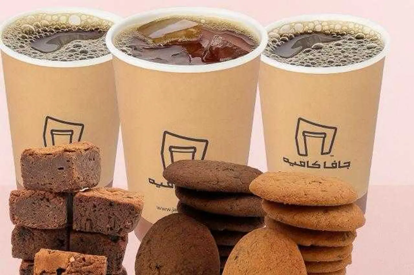 3 بلاك كوفي + حلى