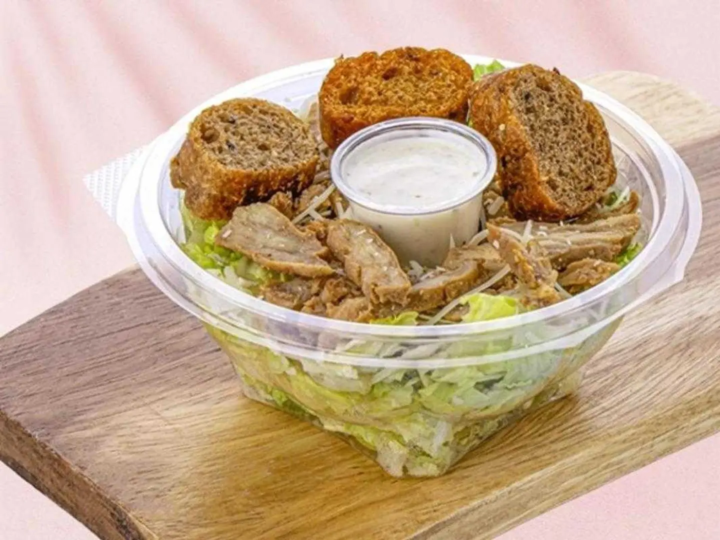 سلطة السيزر