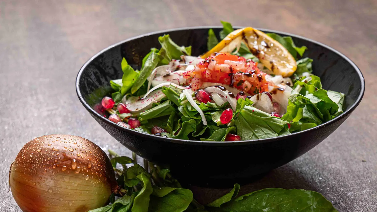 سلطة جرجير صغير