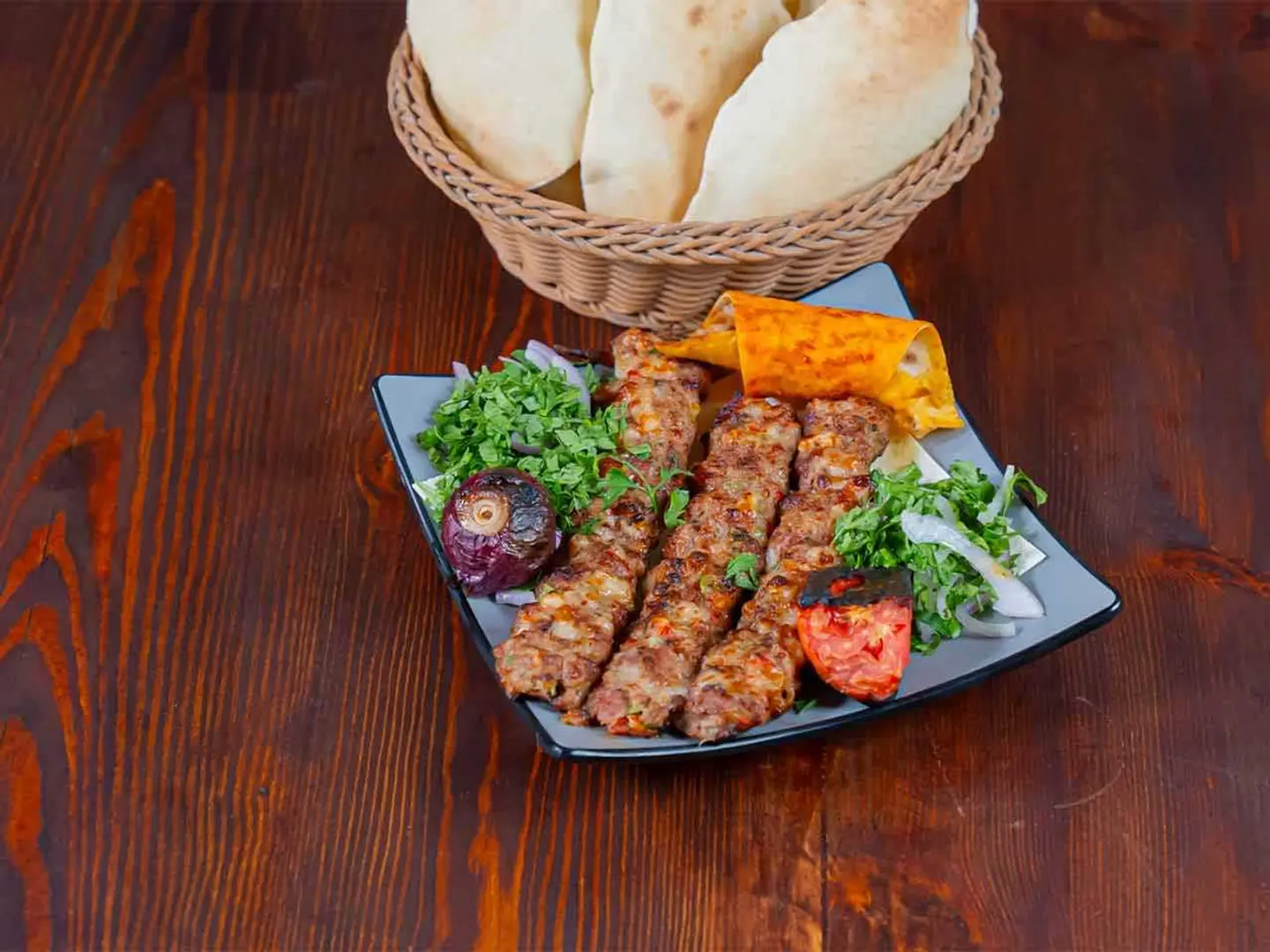Jeddo Shaker Kabab