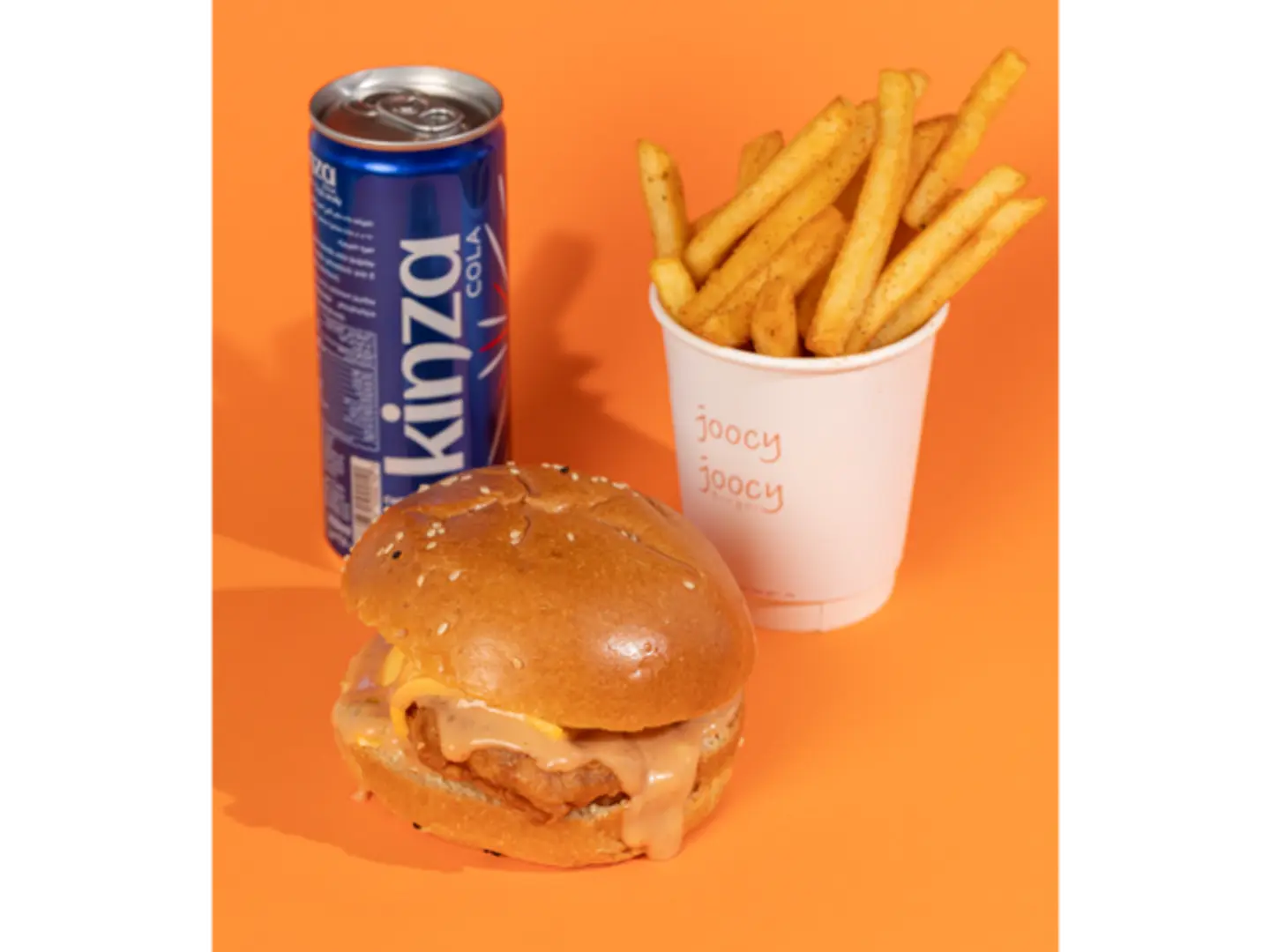 وجبة برجر دجاج مقلي ميبل سيراشا