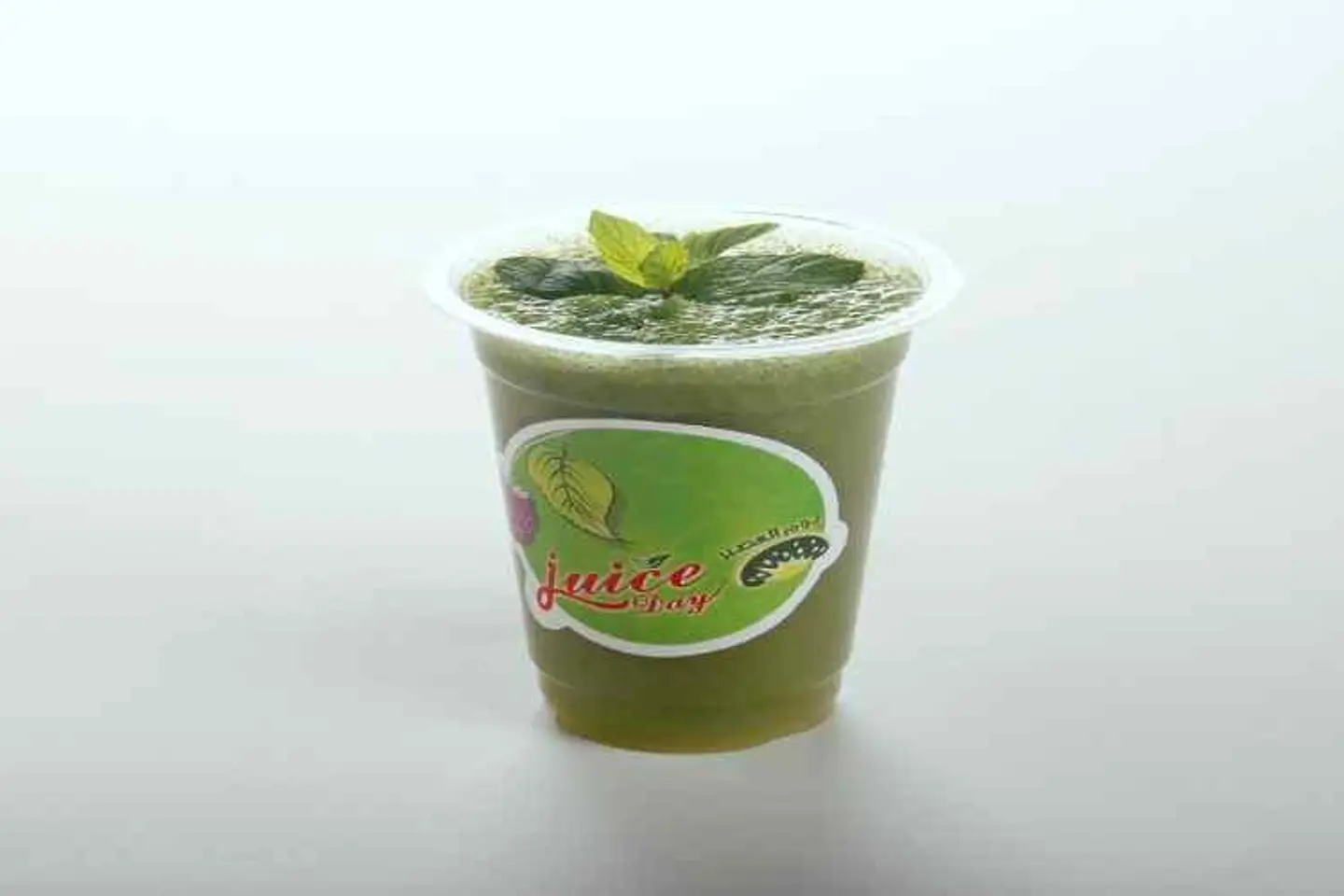 عنب اخضر بالنعناع