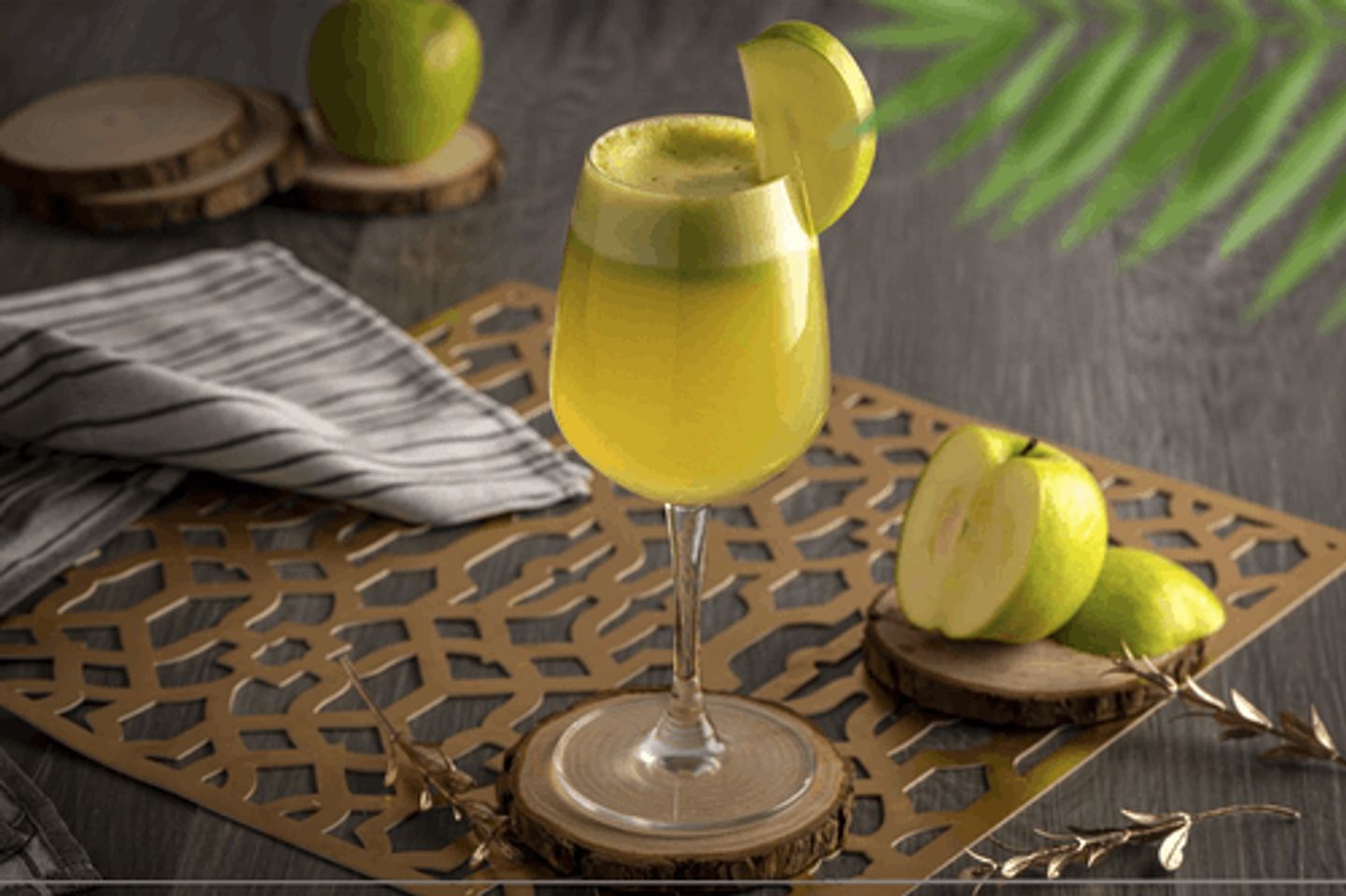 عصير تفاح اخضر 1.5 لتر