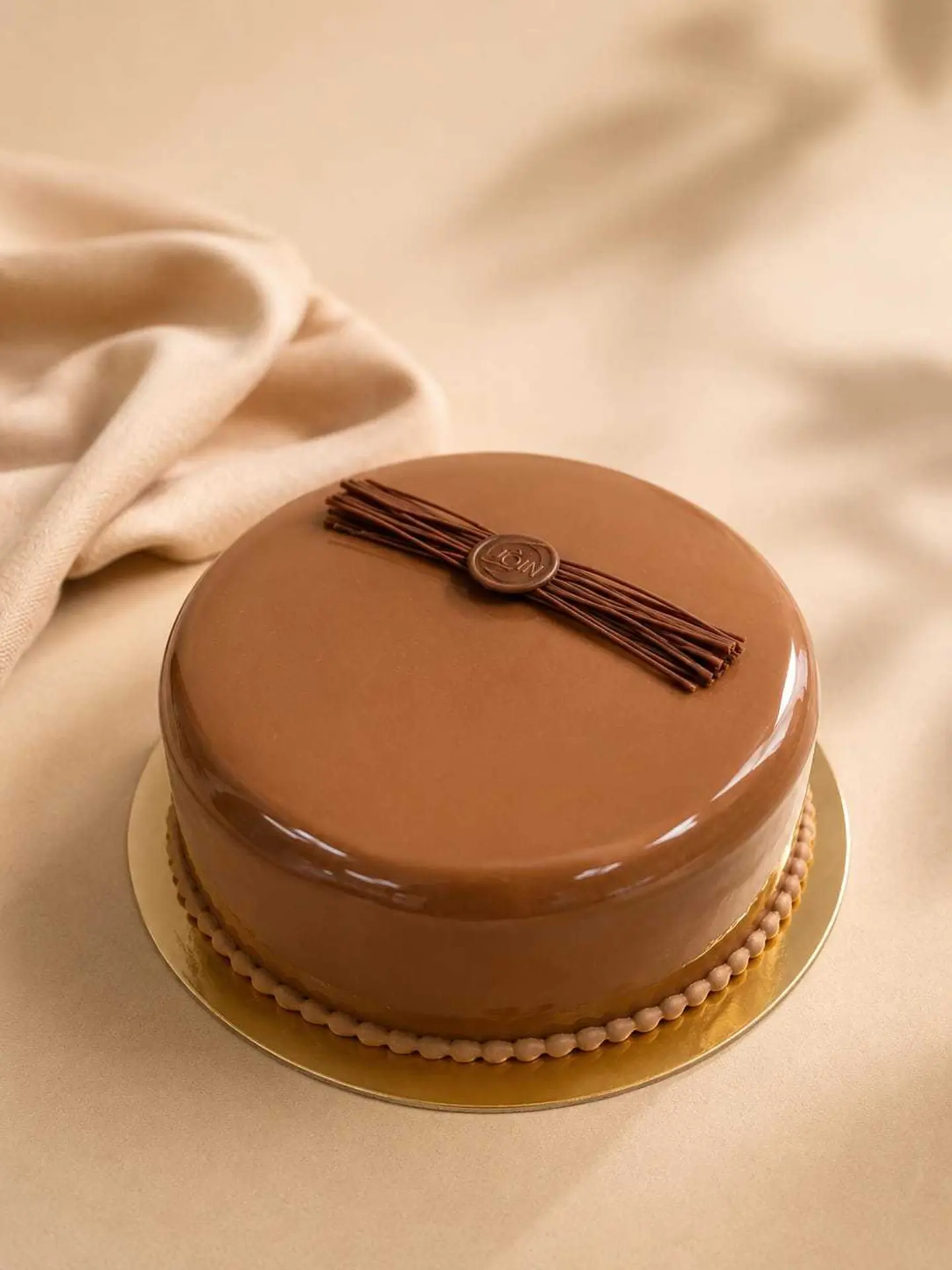 Whole London Caramel Chocolate Cake