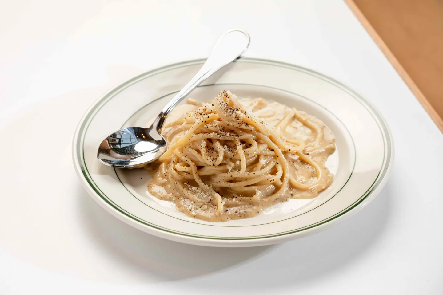 Spaghetti Cacio E Pepe