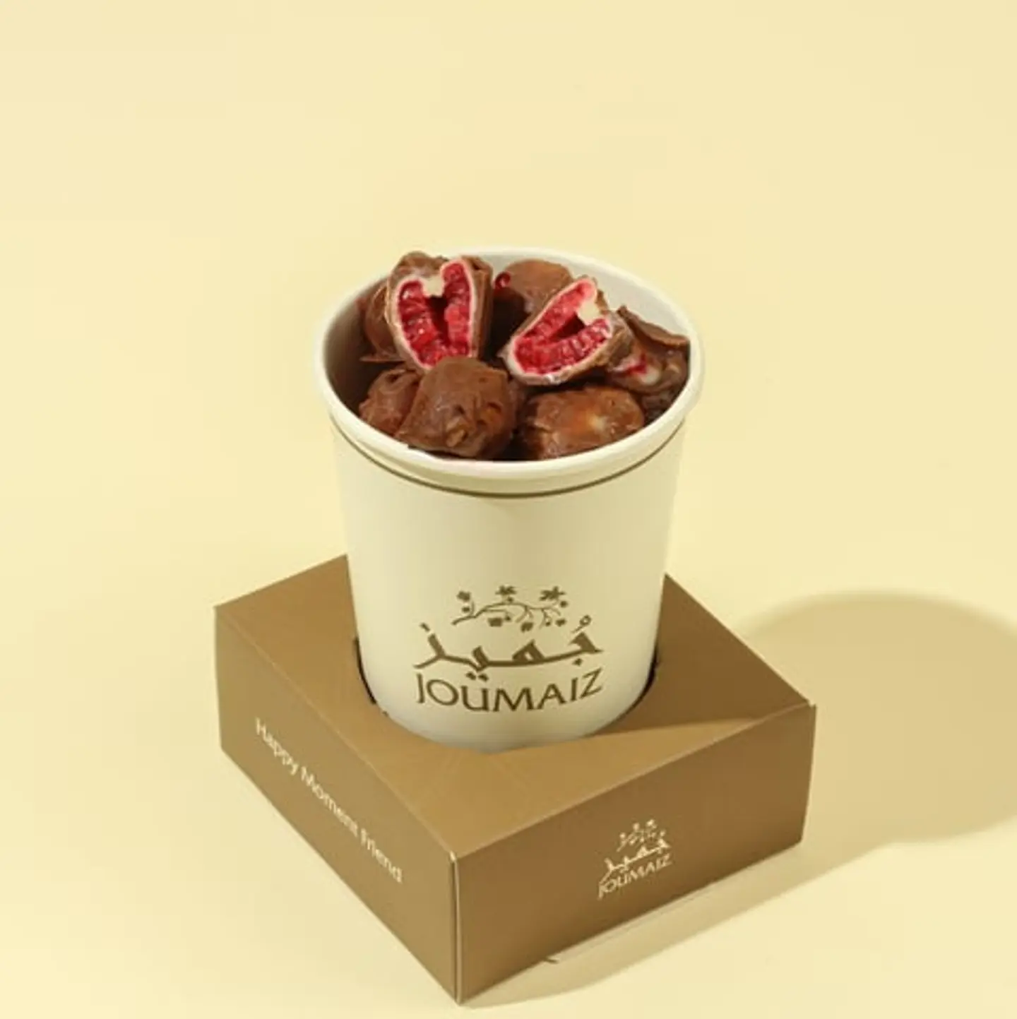 توت مغطى بالشوكولاتة