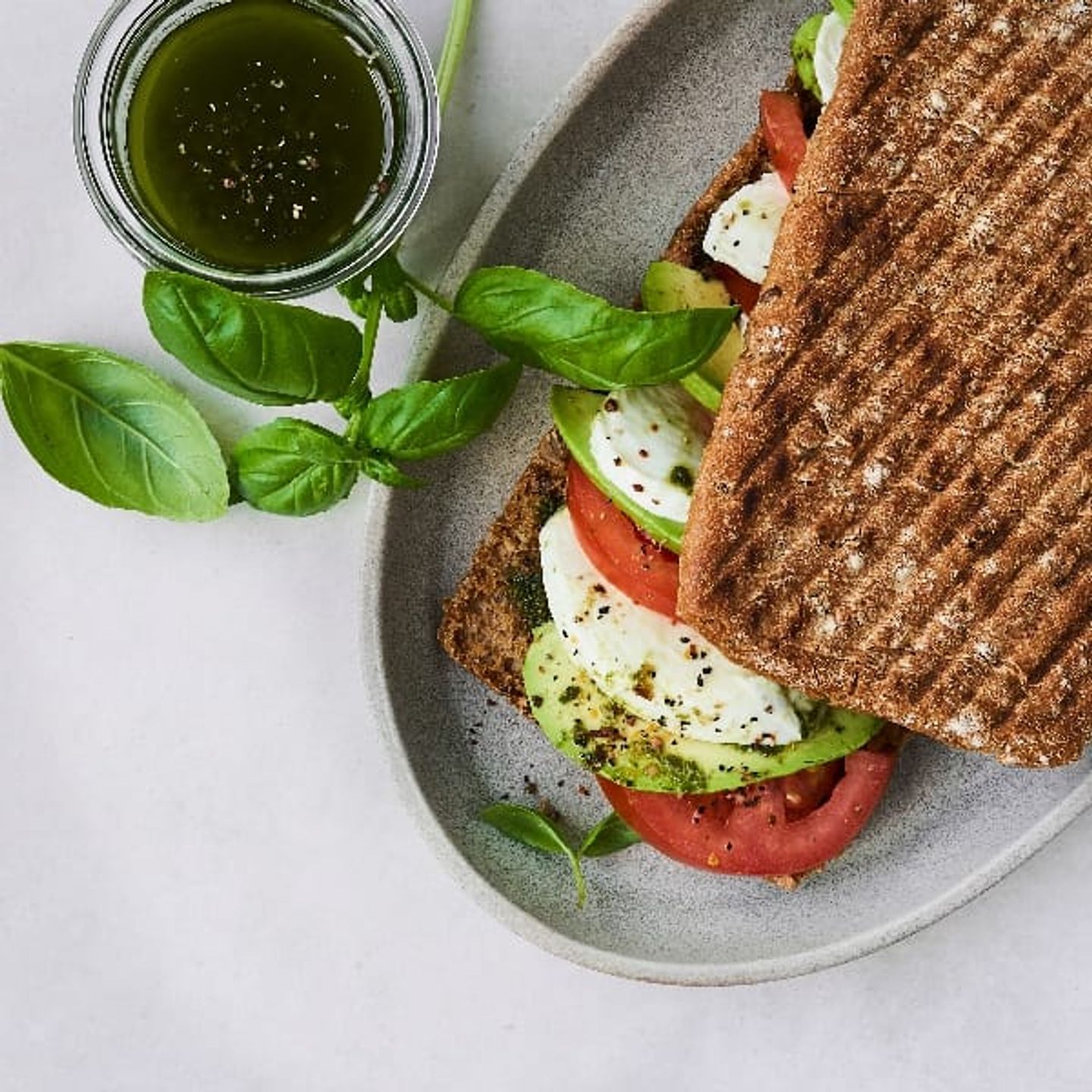 Gathering Box 6 Sandwiches - Avocado Sandwich