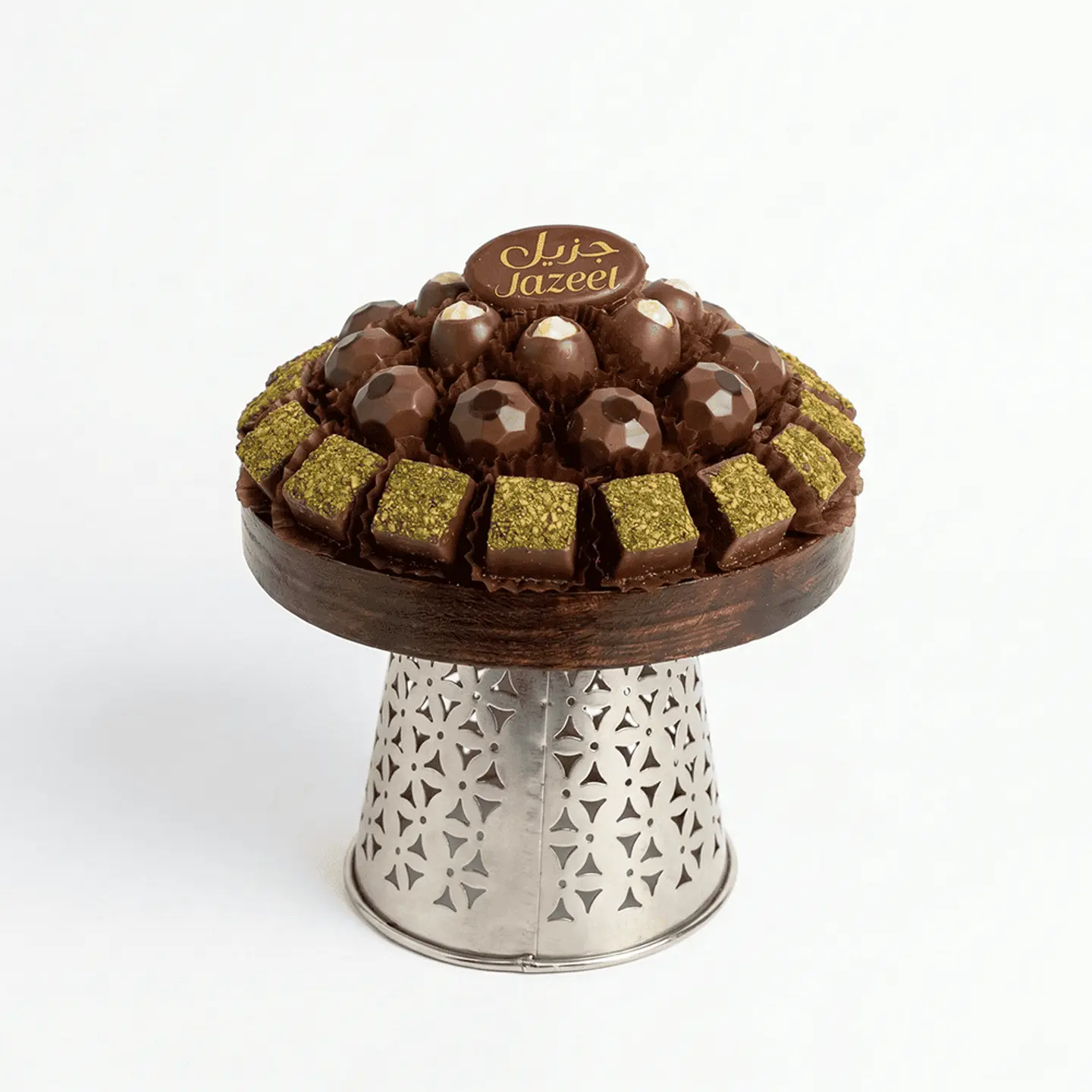 ستاند شوكولاتة بإطار خشبي فضي يو ثمانية وعشرون