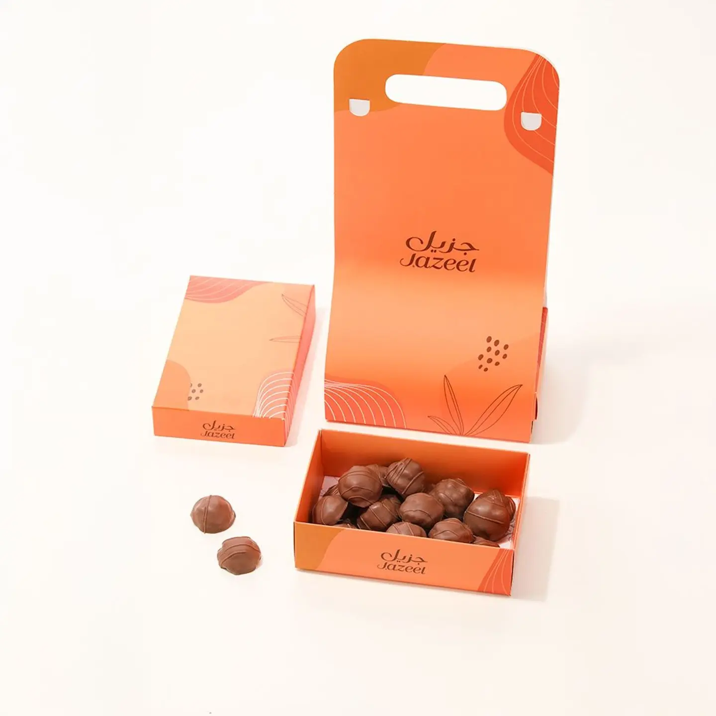 Fresh Pomegranate With Mango Filling And Passion Box Mini