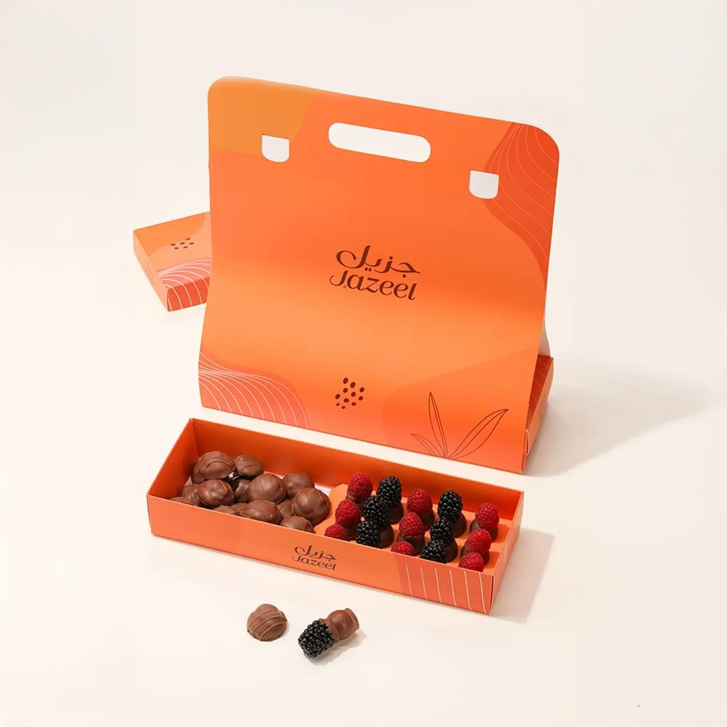 Fresh Mixed With Mango, Passion Fruit And Berries Large Box