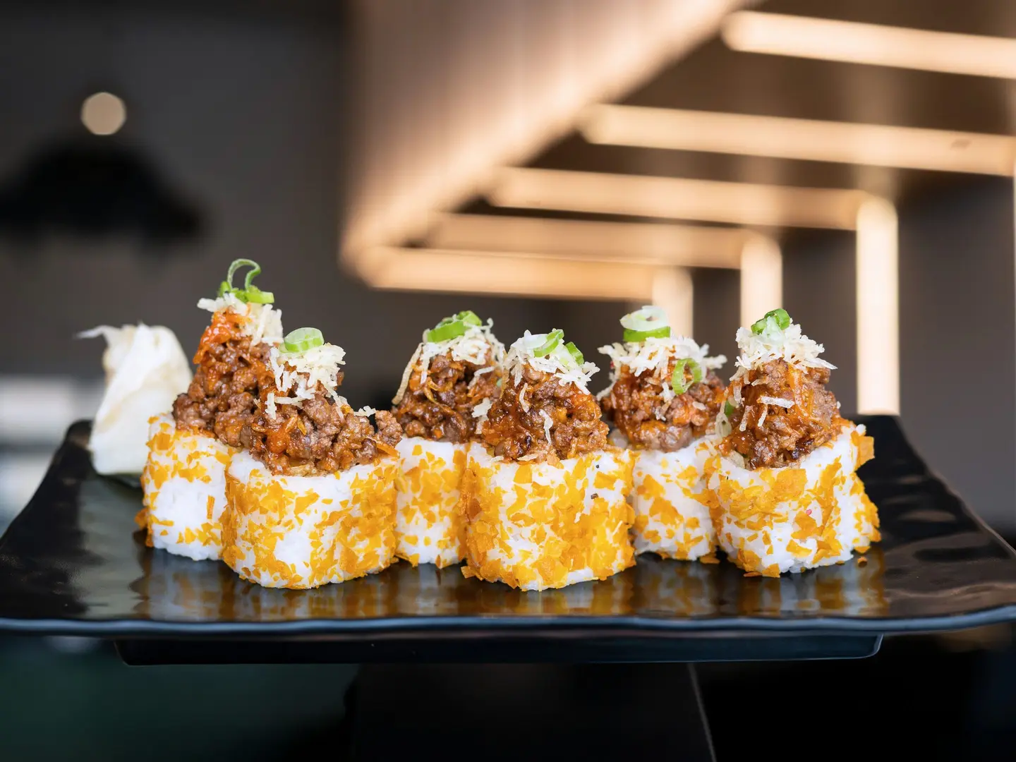 Crunchy Beef Maki