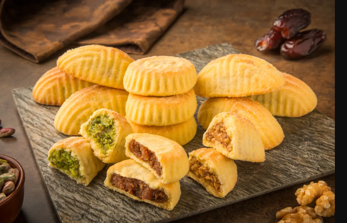 معمول تمر نص كيلو