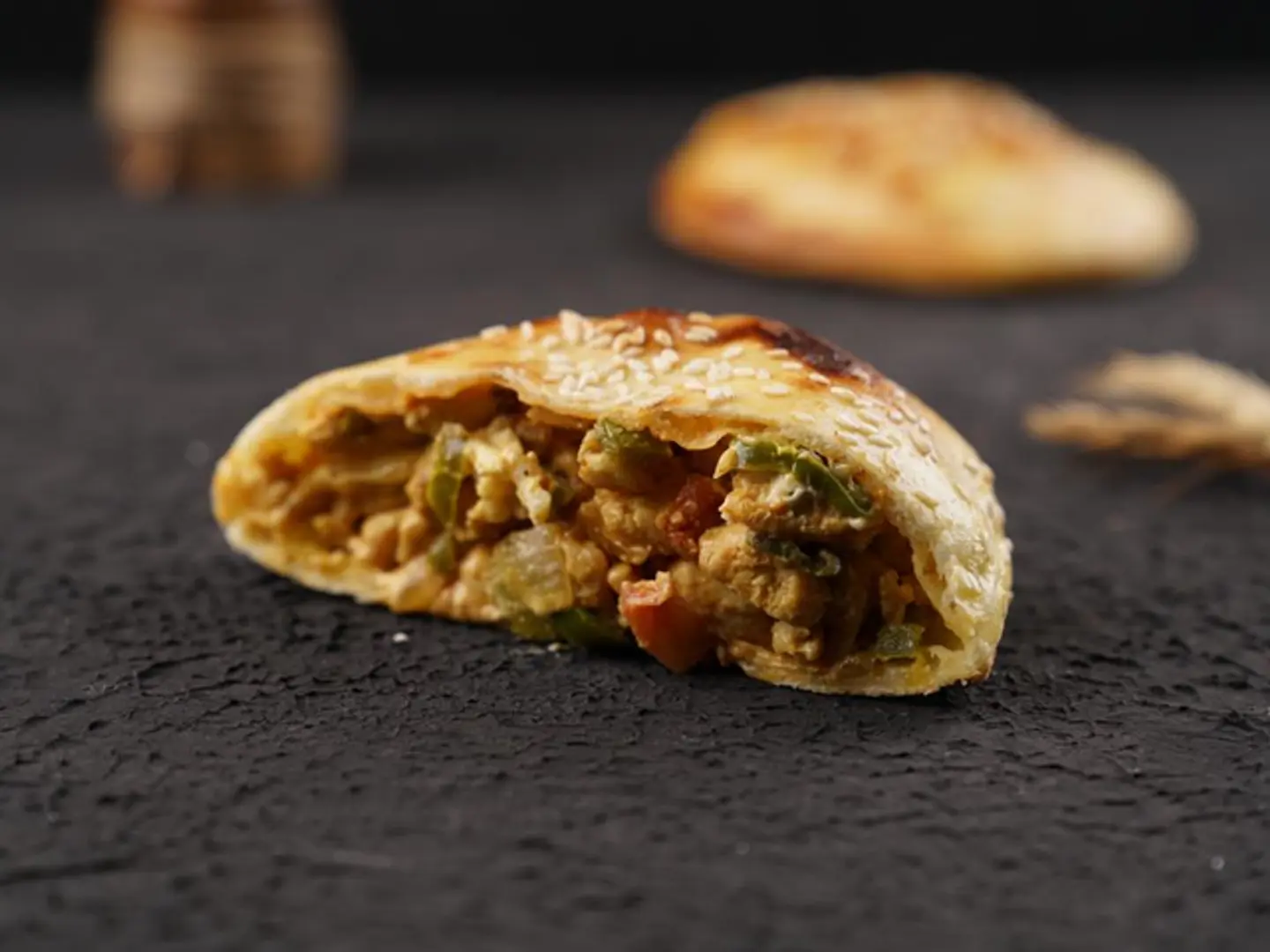 فطيرة دجاج طازج