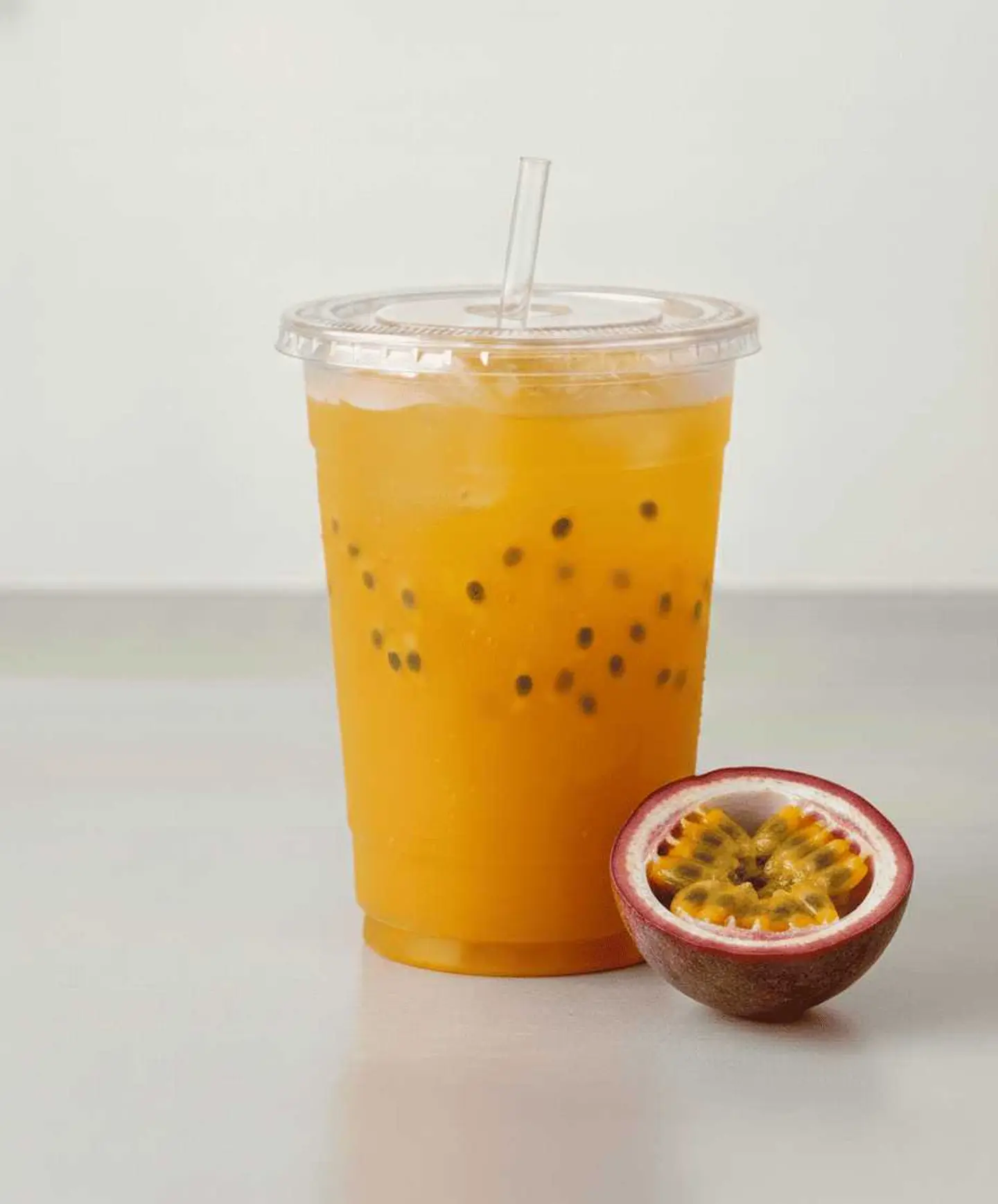 ايس تي باشن فروت